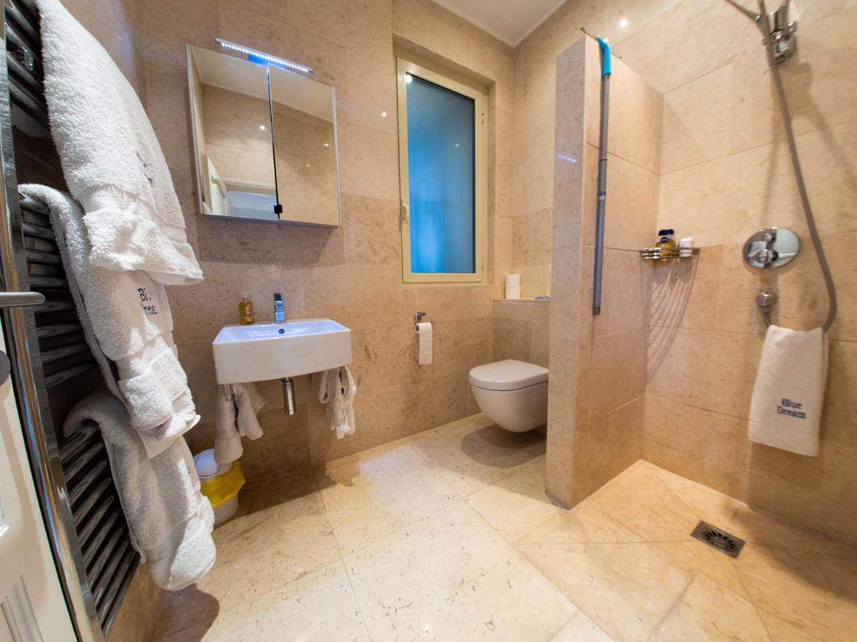 Blue Dream Cannes Guest House מראה חיצוני תמונה